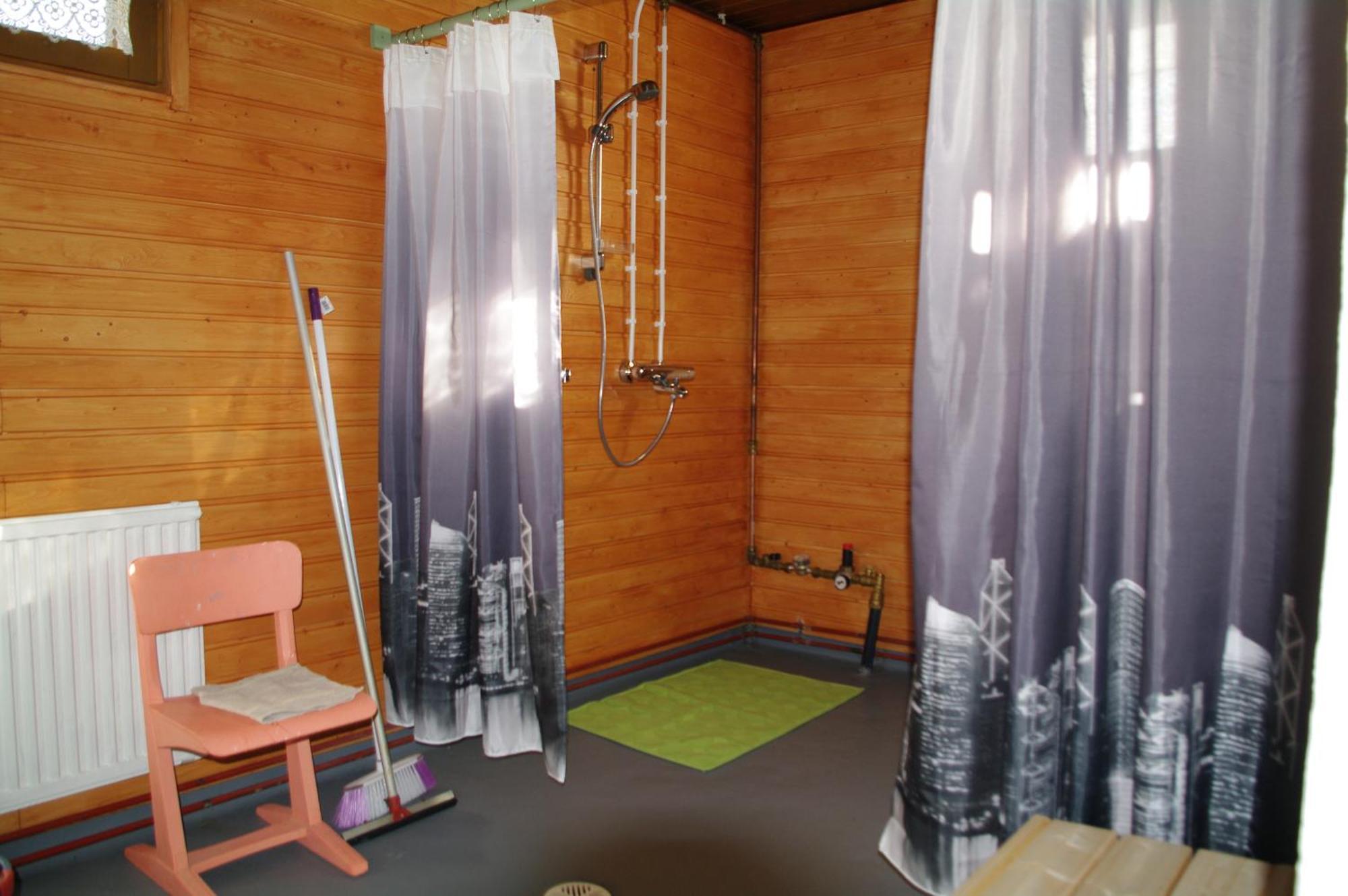 Aneen Loma Vacation And Cottages Posio Room photo