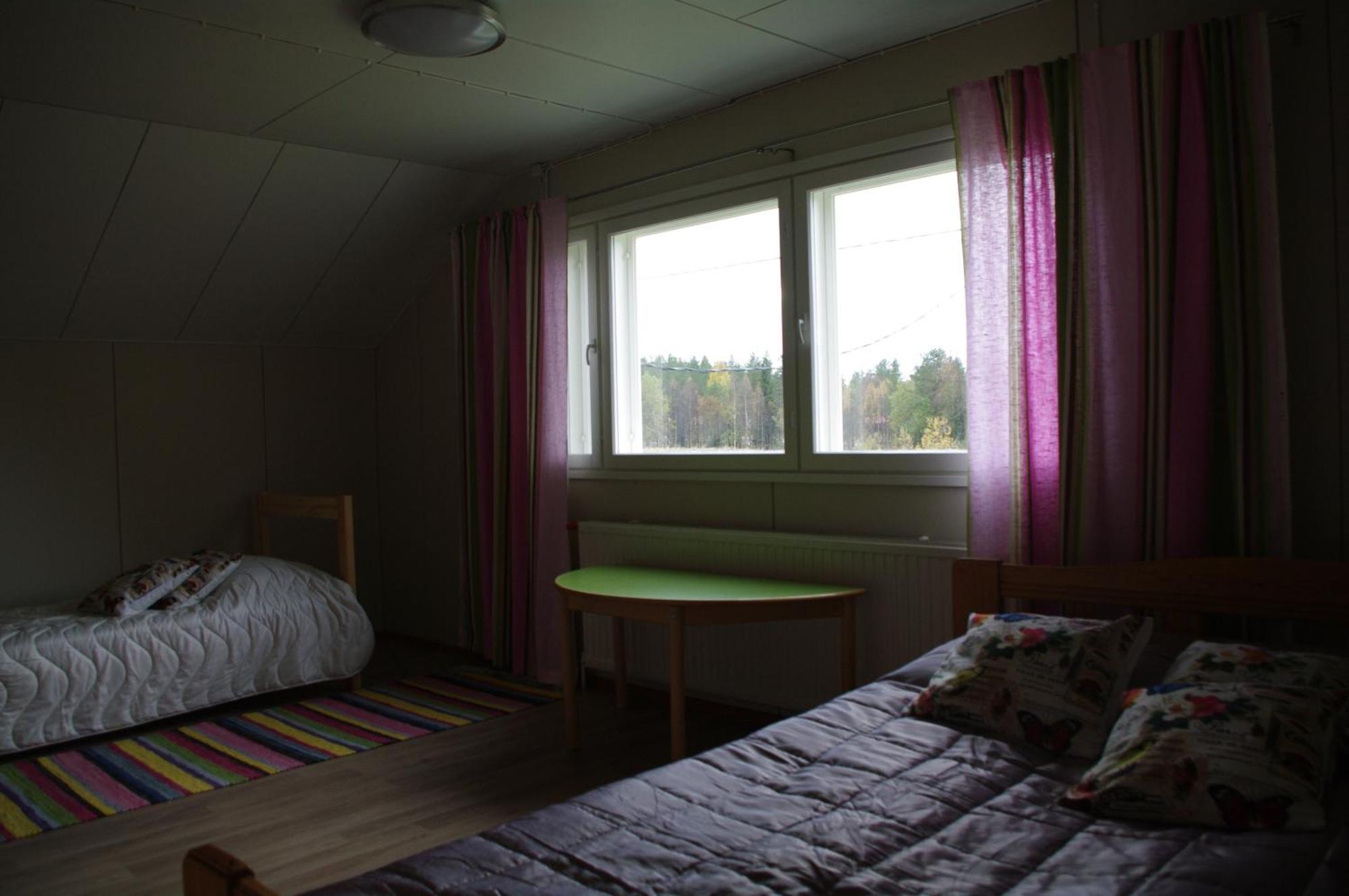 Aneen Loma Vacation And Cottages Posio Room photo
