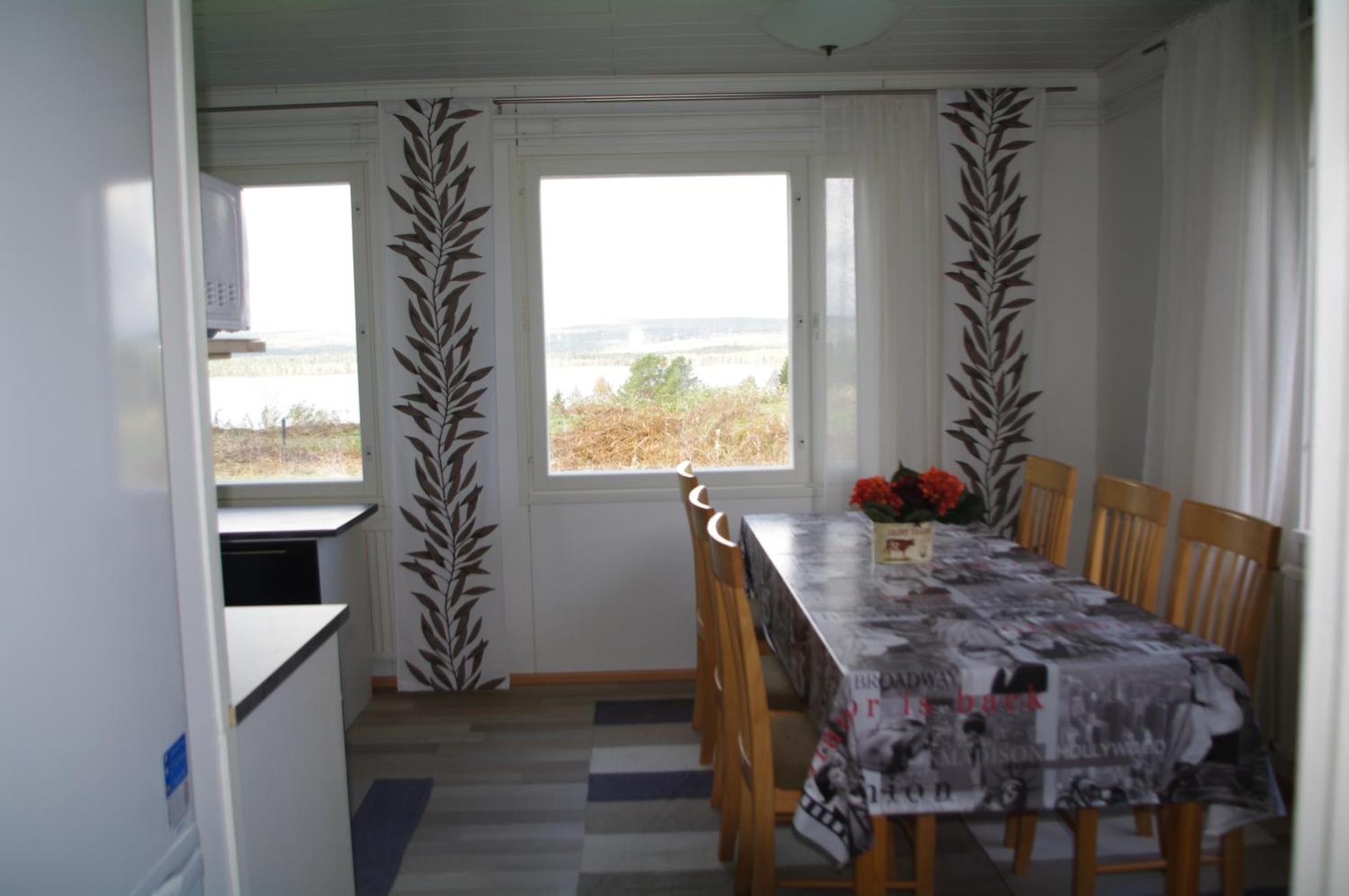 Aneen Loma Vacation And Cottages Posio Room photo